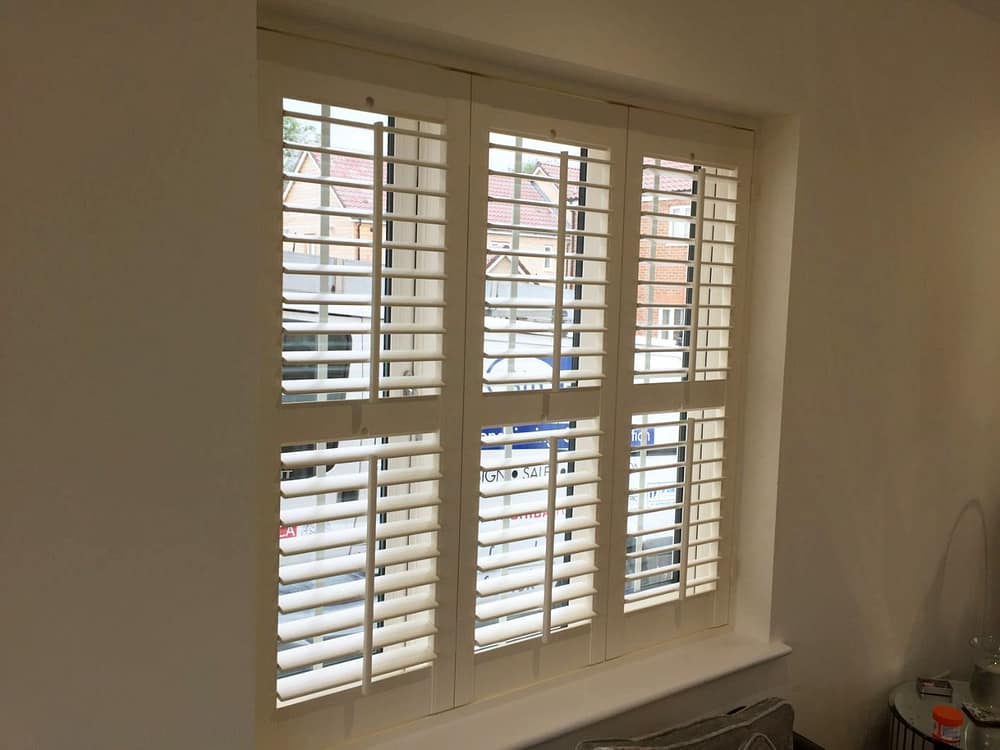 full-height-shutters-mid-rail-hertfordshire Full Height Shutters Hertfordshire